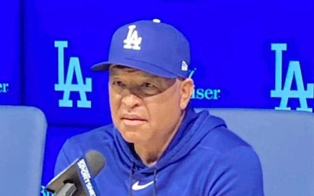 ロバーツ監督　大谷翔平の打撃に「ちょっとした焦りはあると思う」試合前会見で米記者が質問→復調のカギも分析「使えるようになればいつものショウヘイに」
