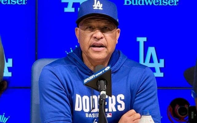 “大谷ルール”は「ド軍のルールじゃない」　ロバーツ監督が応戦…渦中のカブス指揮官と対戦