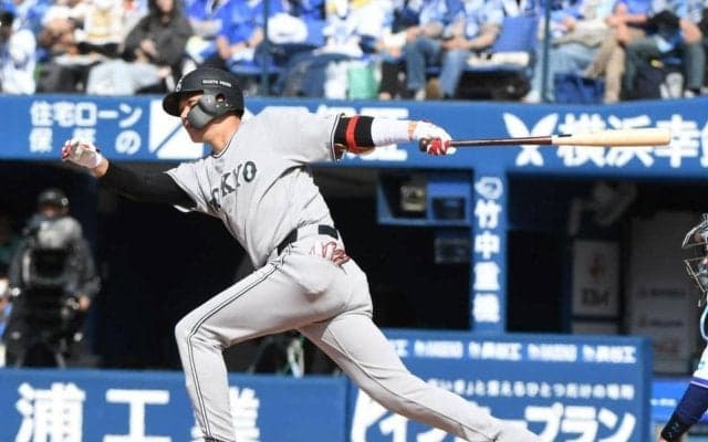 巨人・坂本　通算２４５２安打　ＮＰＢ歴代１０位タイ