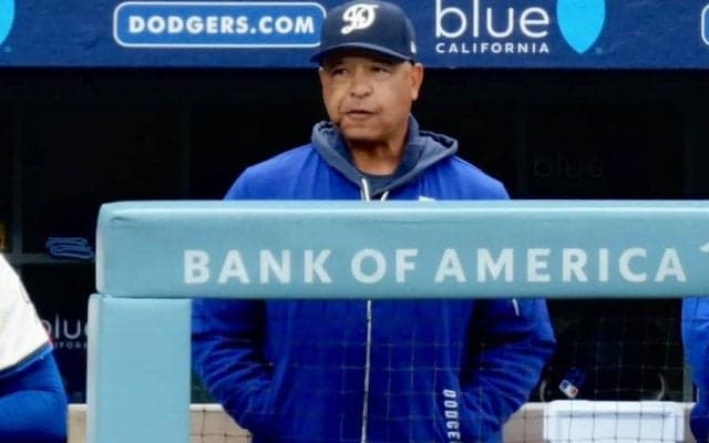 ロバーツ監督、“判断ミス”に怒り「重要ではなかった」　序盤で失った権利「何度も話している」