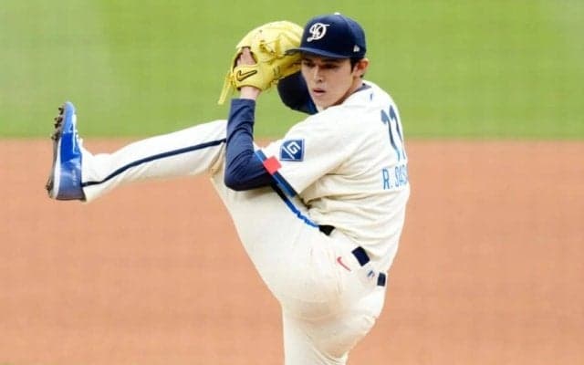 佐々木朗希、6回途中5K4失点で初勝利の権利　本拠地に拍手…勝てば357日ぶり白星