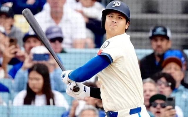 ド軍が12点大勝、大谷翔平は4戦ぶり安打も11戦ノーアーチ　佐々木朗希は待望の初勝利