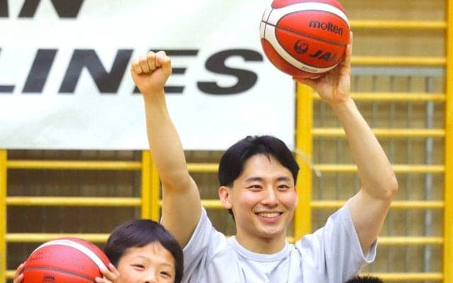 【バスケ】河村勇輝が子供たちへ金言　身長１７０センチが証明した「ＮＢＡは遠い世界じゃない」「絶対に諦めずに頑張ってほしい」