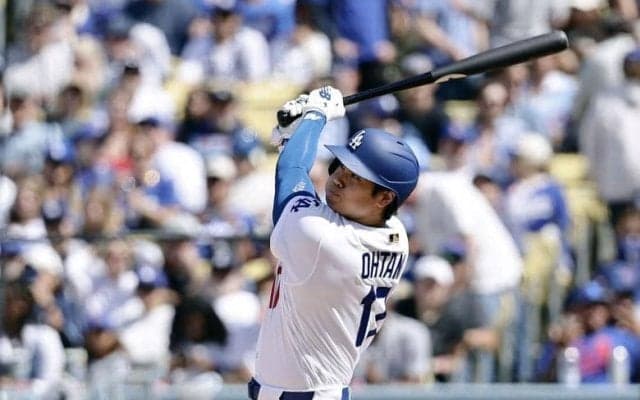 大谷翔平、１２戦６０打席ぶり６号ソロ　逆方向左中間席へ待望の豪快アーチ　本拠地熱狂　今季自己ワースト記録阻止　サイクル王手３安打固め打ち