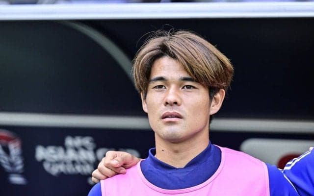 ｢これやばくね？｣佐野海舟が王者バイエルン相手に圧巻のボール奪取から長距離ピンポイントスルーパス！｢やべぇよ本当にあんたバケモンだよ｣