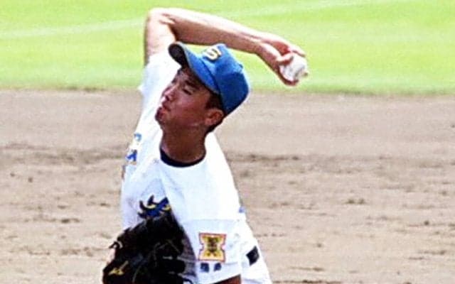 湯浅京己は背番号のないユニフォームを着て甲子園練習で快投 「なぜこの投手がベンチ外なんだ？」とざわついた
