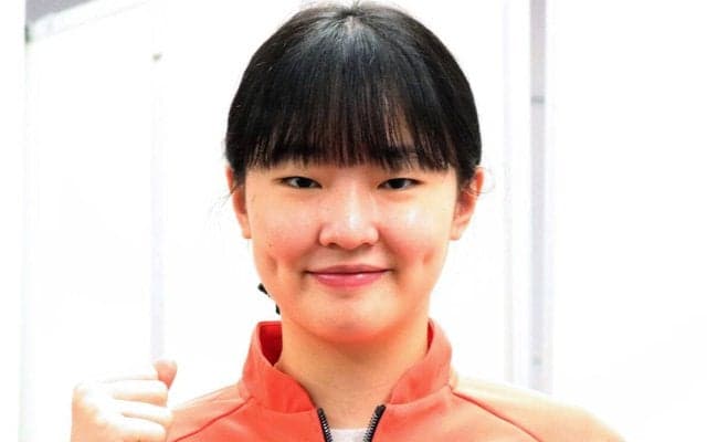 【卓球】張本美和「金メダルだけを目指して」先輩・平野美宇から「頑張ってね」胸熱エール…世界卓球へ出発