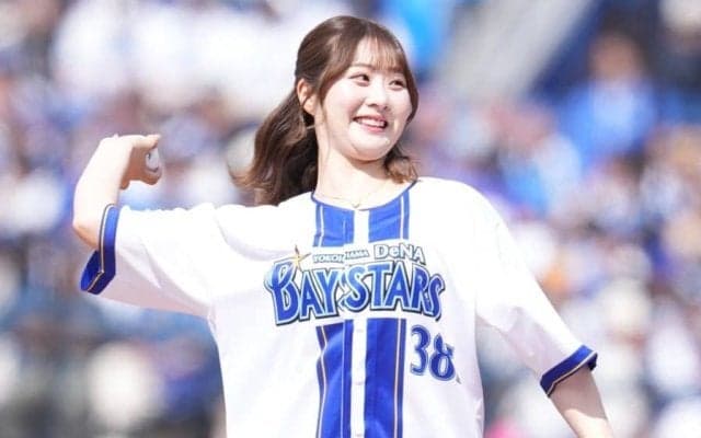 「芸能界デビューして」ハマスタ降臨美女に衝撃　大暴投に複雑胸中も…「可愛すぎてたまらん」