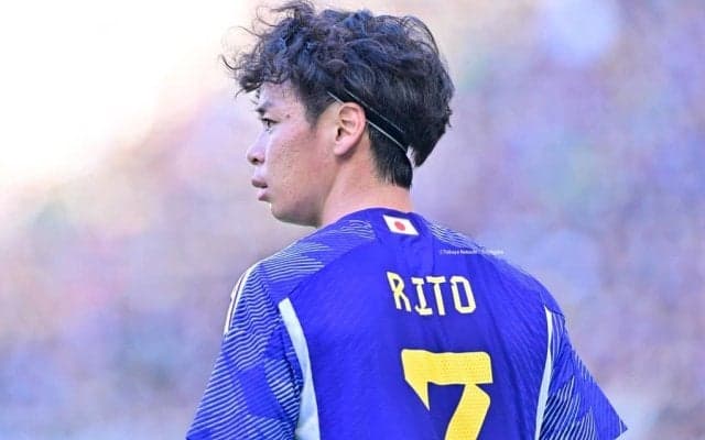 ｢うまーー！｣シントトロイデン伊藤涼太郎の右足ダイレクトボレー弾が鮮やか！｢タイミングも振り抜きも見事｣今季9得点目に｢2桁見えた｣