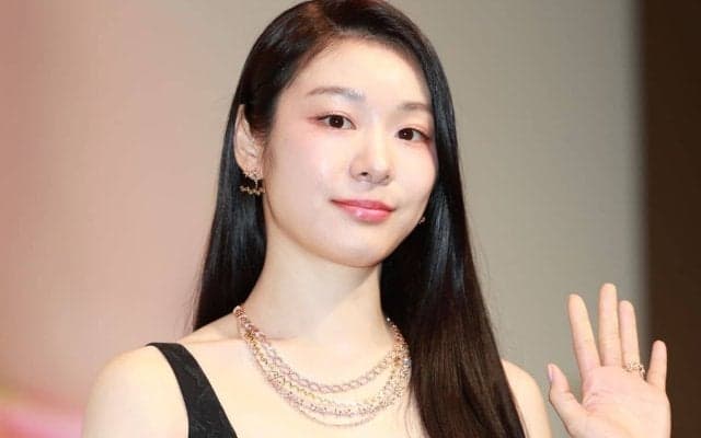「ショートヘアですか？」女子フィギュアレジェンド、キム・ヨナさんの激変“最新ショット”にファン衝撃「クール」「見事な美しさ」