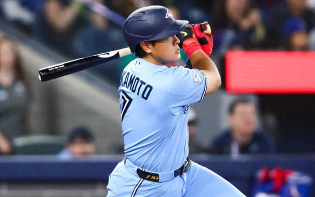 「彼はクラッチヒッターだ！」岡本和真2戦連続タイムリーにファン反応「彼の活躍がジェイズを変え始めている」「大好きです」