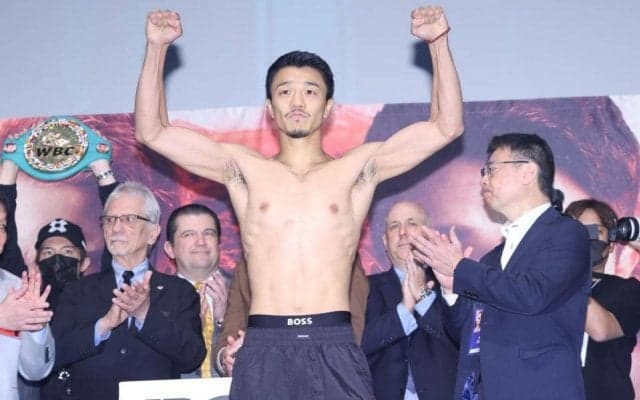 中谷潤人が前日計量クリア後に絶叫「っしゃー！！」５・２井上尚弥と歴史的一戦、１２４５人ファン熱狂「明日表現するだけ」
