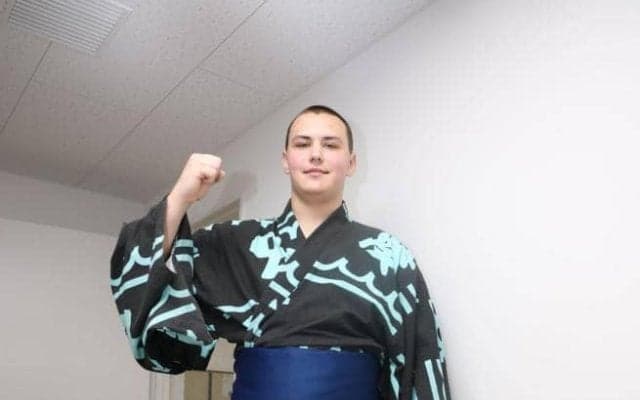 英国から大相撲新弟子検査受験の１６歳、好きな言葉は「我慢。相撲で一番大切なこと」