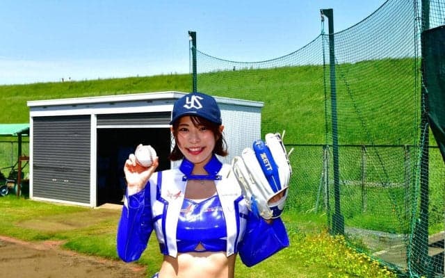 【ヤクルト】葵くみが人生初始球式でノーバン投球　チケ完売の球場沸かせる「1軍の舞台でも」