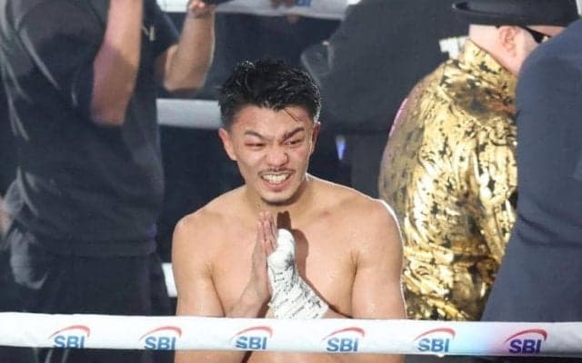 死闘敗戦の中谷潤人は眼窩底骨折の疑いで検査へ　井上尚弥に判定負け「さすがチャンピオン、うまさがあった」１１回、強打で左目上を負傷