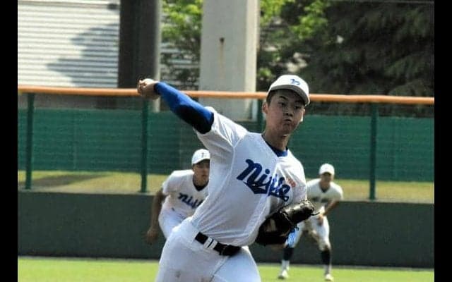 新田　高知商振り切りV　春季四国高校野球