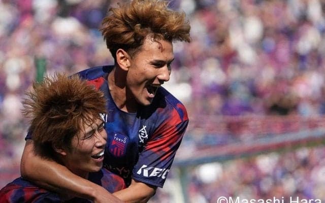 進撃の青赤軍団！FC東京がGW開催の“多摩川クラシコ”で川崎を撃破！佐藤恵允＆野澤零温の2発＆クリーンシートで4連勝！
