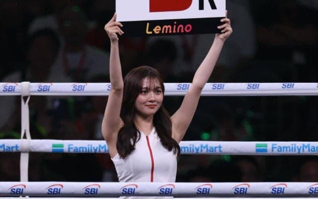 「めっちゃ可愛い！」 ラウンドガールデビューが話題の女性タレント、父は松坂大輔氏との黄金バッテリーで知られた名捕手「すぐファンになりました」「堂々とされてましたね」