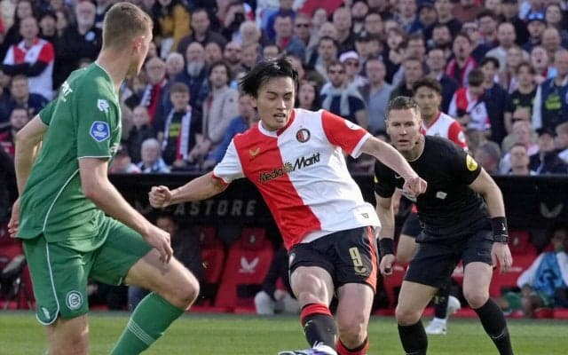 フェイエノールトが終盤に逆転勝ち　上田綺世は無得点も、渡辺剛の貴重な同点ゴールをお膳立て