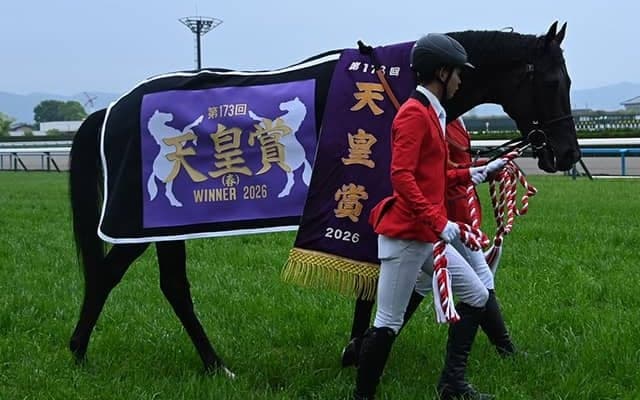産駒ワンツーフィニッシュ 天皇賞(春)に高い適性を示したキタサンブラックの血