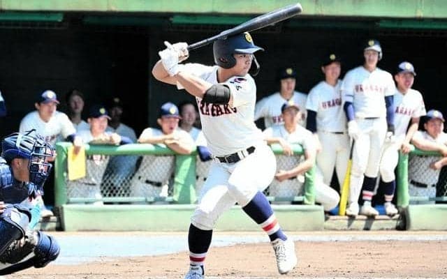「外角にくる」踏み込んで好機、浦和学院・玉栄　春季埼玉県高校野球