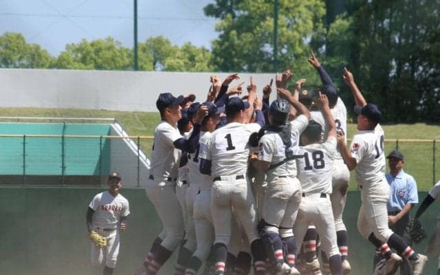 浦和学院が宿敵・花咲徳栄に打ち勝ち2年連続19回目の春制覇！指揮官が語った今大会の収穫とは【埼玉】
