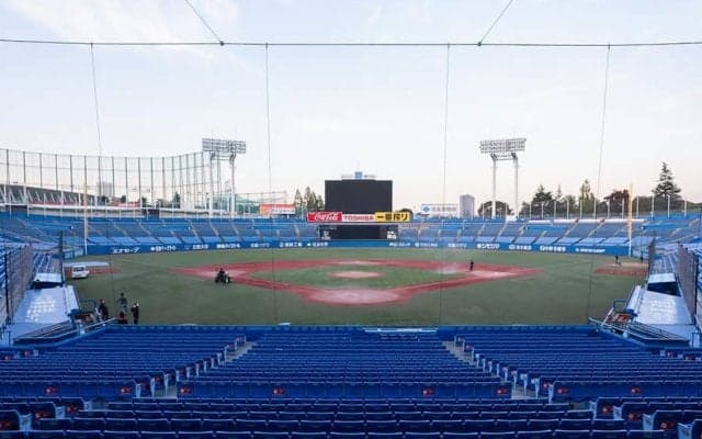 ヤクルトの電撃発表に「マジで!?」　美女が聖地降臨…歓喜の裏で悲鳴の嵐「見たい涙」