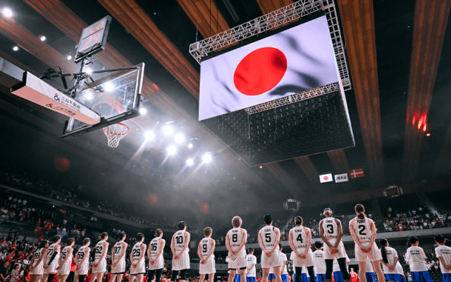 女子日本代表戦でDream Amiが国歌独唱「心を込めて歌わせていただきます」