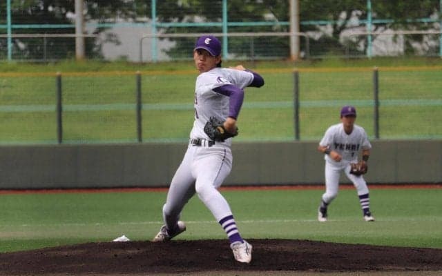 ドラフト候補の天理大・的場吏玖「あと１勝、勝てるように」１失点完投勝利で優勝王手