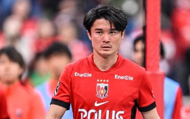 ｢これは痺れた｣｢魂入ってた｣浦和DF石原広教の“ボールよりも速い”鬼帰陣シーンに反響！ 圧巻のスピードに｢早送りかと思った｣｢個人的に今日のMOM｣