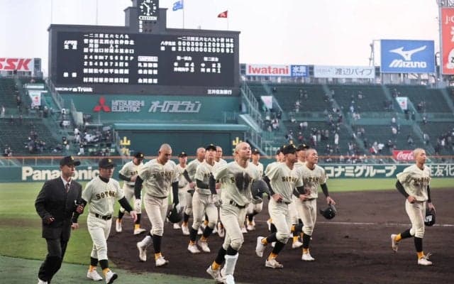 広島では9日に準決勝！近大福山が33年ぶり決勝に向けリベンジ狙う！「呉ダービー」はどちらに軍配上がるか！春季広島県大会【26年春高校野球】
