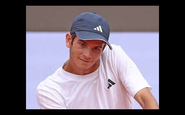  19歳 初のシード出場で初戦突破 