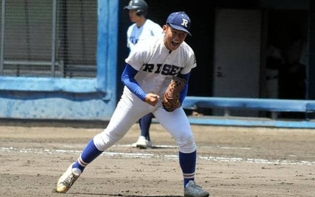 被安打1で「人生初の完封」　履正社・木村投手がチームを決勝に導く
