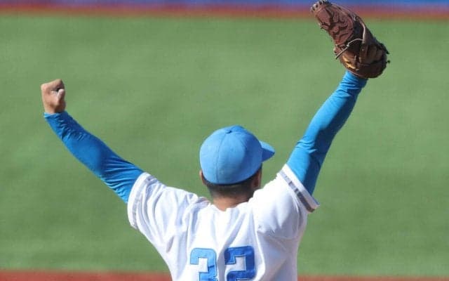 【東京６大学】東大が法大に逆転勝ち！初完投の不動のエースが先輩の金言胸に９年ぶり勝ち点導く