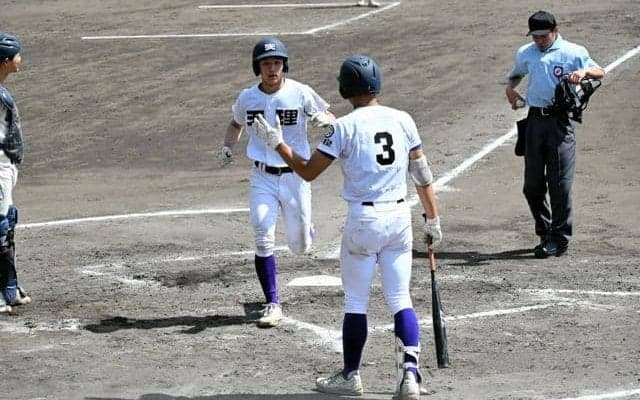 天理が3連覇　スイング磨いた金本主将　春季高校野球奈良県予選