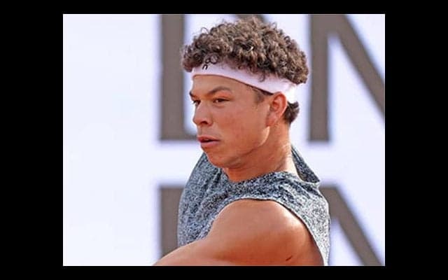  世界5位と6位含めシード8名初戦敗退 
