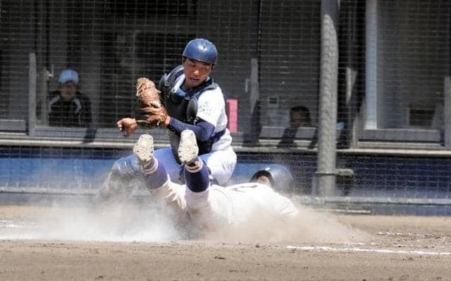 関大北陽は40年ぶりVならず　決勝で5失策、履正社に九回逆転許す