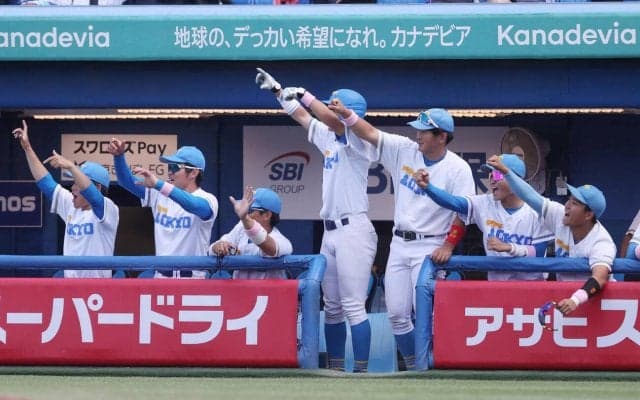 【東京６大学】東大が９年ぶり快挙！法大に連勝で勝ち点奪取　明石健「６大学一の熱量だった」