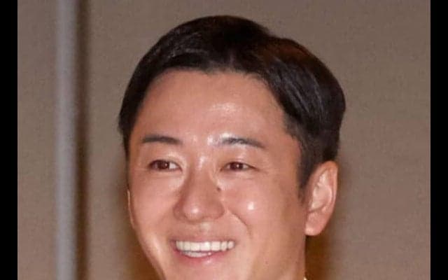 元日本ハム斎藤佑樹氏、誕生日の６月６日にヤクルト－日本ハム戦で始球式「今から胸が高鳴って」
