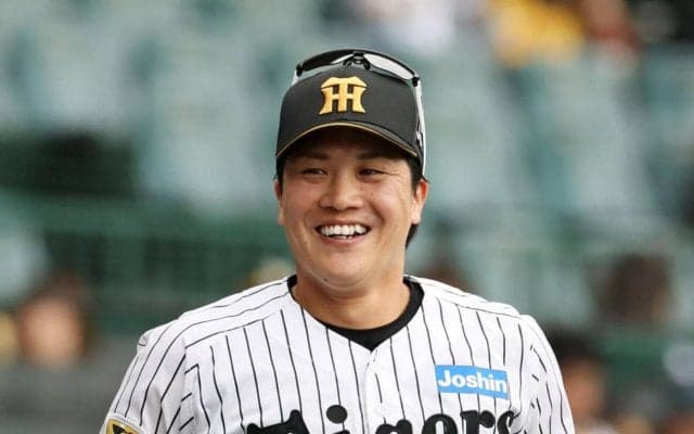【阪神】36歳伏見寅威、打席でバースデーソング　投手、打者ともに気遣い