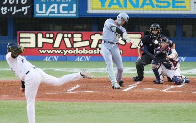 【阪神】１発攻勢で首位奪回！高寺望夢先頭アーチ、嶋村麟士朗プロ１号　西勇輝はメモリアル白星