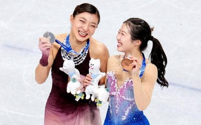 坂本花織、13日引退会見　リンク外でも笑顔広げた「お笑いキャラ」