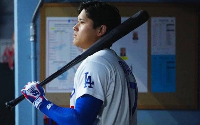 大谷翔平、15日のスタメン起用は見送り　ロバーツ監督言及…二刀流起用には悩める胸中