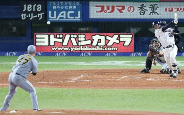 【ヤクルト】首位返り咲き　終盤の粘りで阪神相手に連敗阻止　ドラ６石井巧がひっくり返す力に