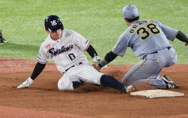 「『絶対走れよ』みたいな感じではなく…」池山ヤクルト、“積極盗塁”はなぜ生まれるのか　突き動かされる選手のマインド