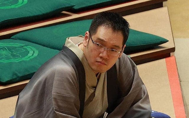 神田伯山が前相撲から結びまで８時間半以上も長時間観戦「大森に目がいっちゃいました」