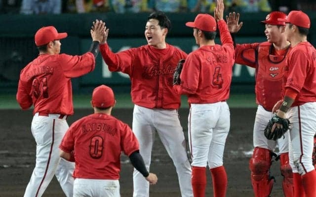 広島　栗林お見事！４度目連敗ストップ　球団初快挙の１安打完封星「（サッカー）Ｗ杯メンバー発表だったので」「うれしいです！」