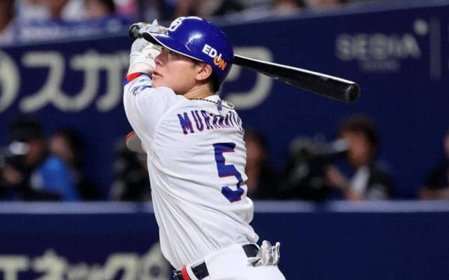 中日25歳内野手は「反則級です」スリーベース→ホームラン→あわやサイクルの猛打爆発「打撃が覚醒している」「3番が似合うように」