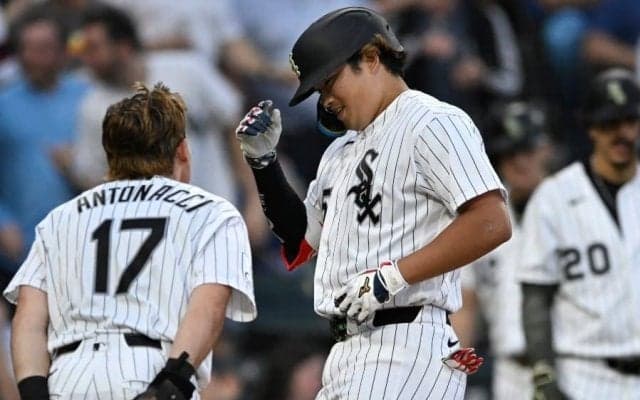 村上宗隆、16＆17号で大勝に貢献　HR王浮上→早くも“松井秀喜超え”…年61HRペース