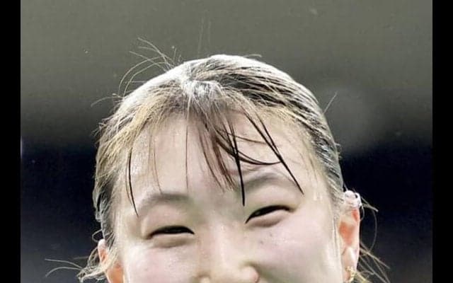 【バドミントン】五十嵐有紗、挙式＆白ウエディングドレス姿で夫婦写真披露　夫・優氏が挙式報告